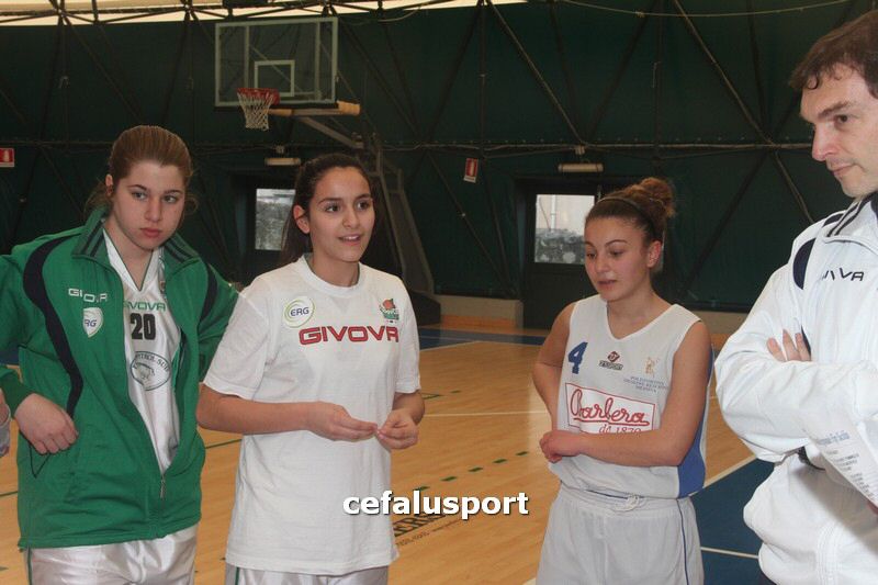 120218 basket 064_tn.jpg